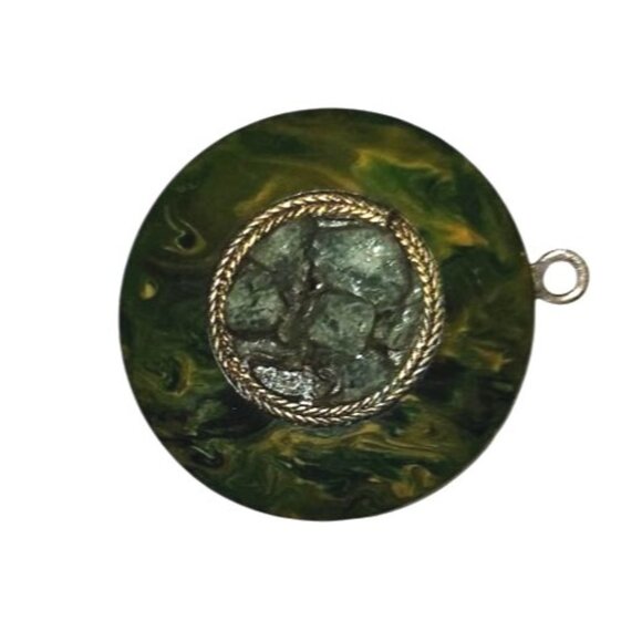 Vintage Pendant Schildkraut Style Bakelite With Jadeite Stones Gold Tone - Picture 2 of 3